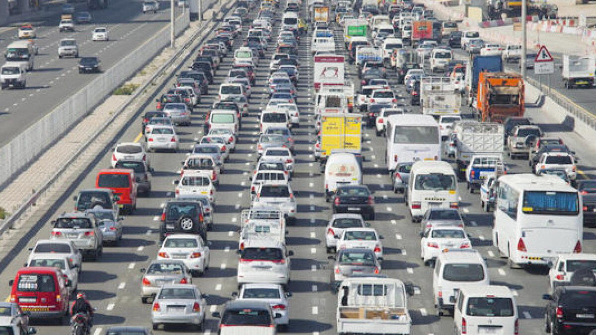 UAE traffic: Massive congestion near Dubai Airport