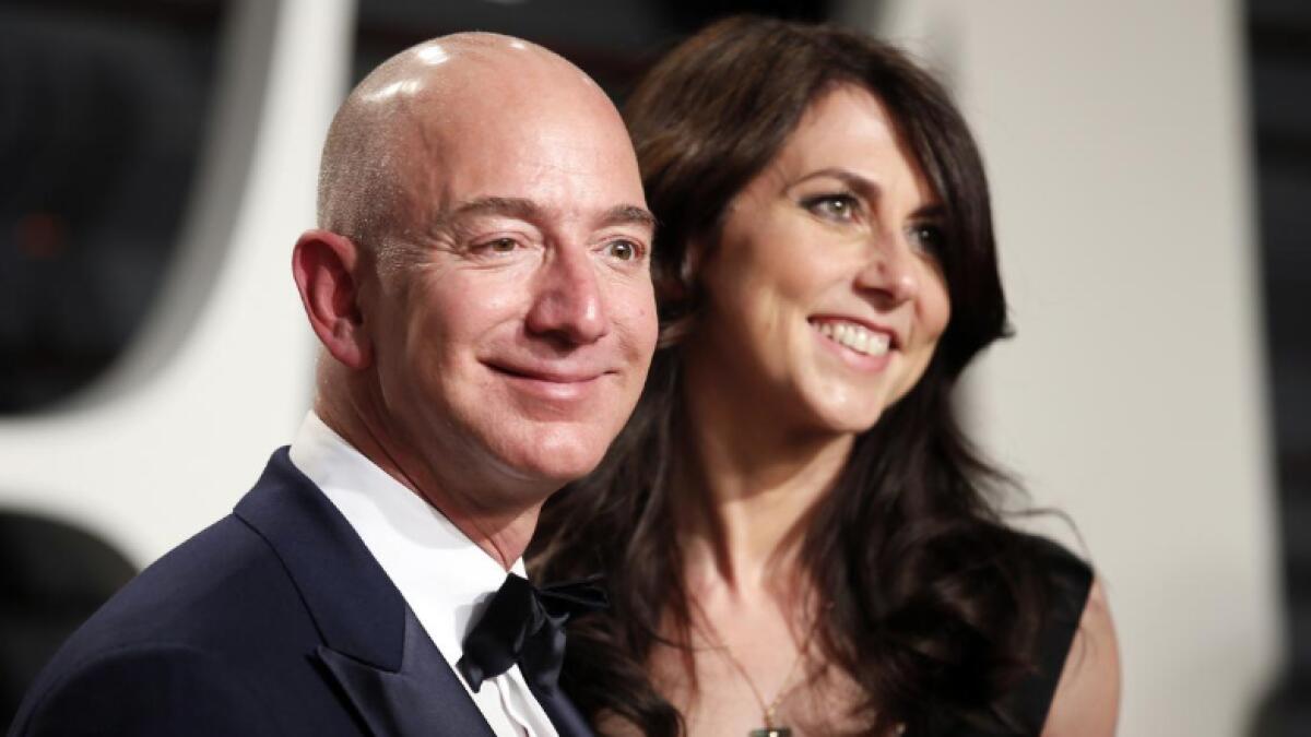 Jeff Bezos keeps Amazon voting power in divorce settlement