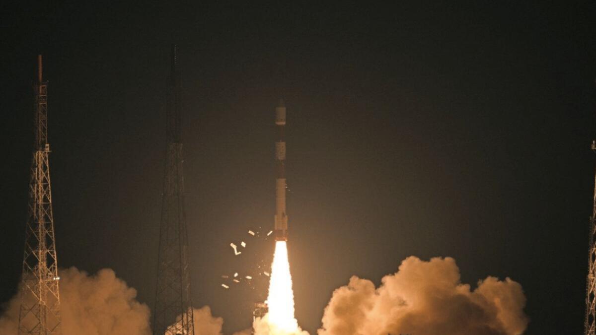 Indias PSLV rocket lifts-off with radar imaging satellite 