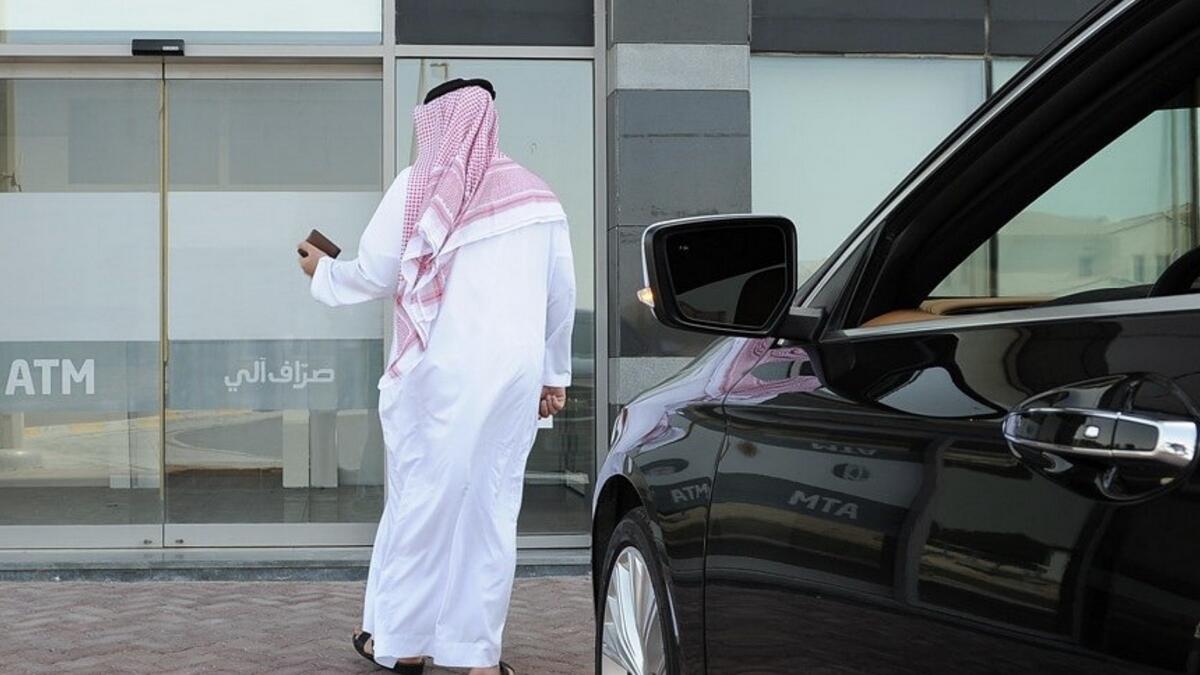 Man arrested for stealing cars in Abu Dhabi 