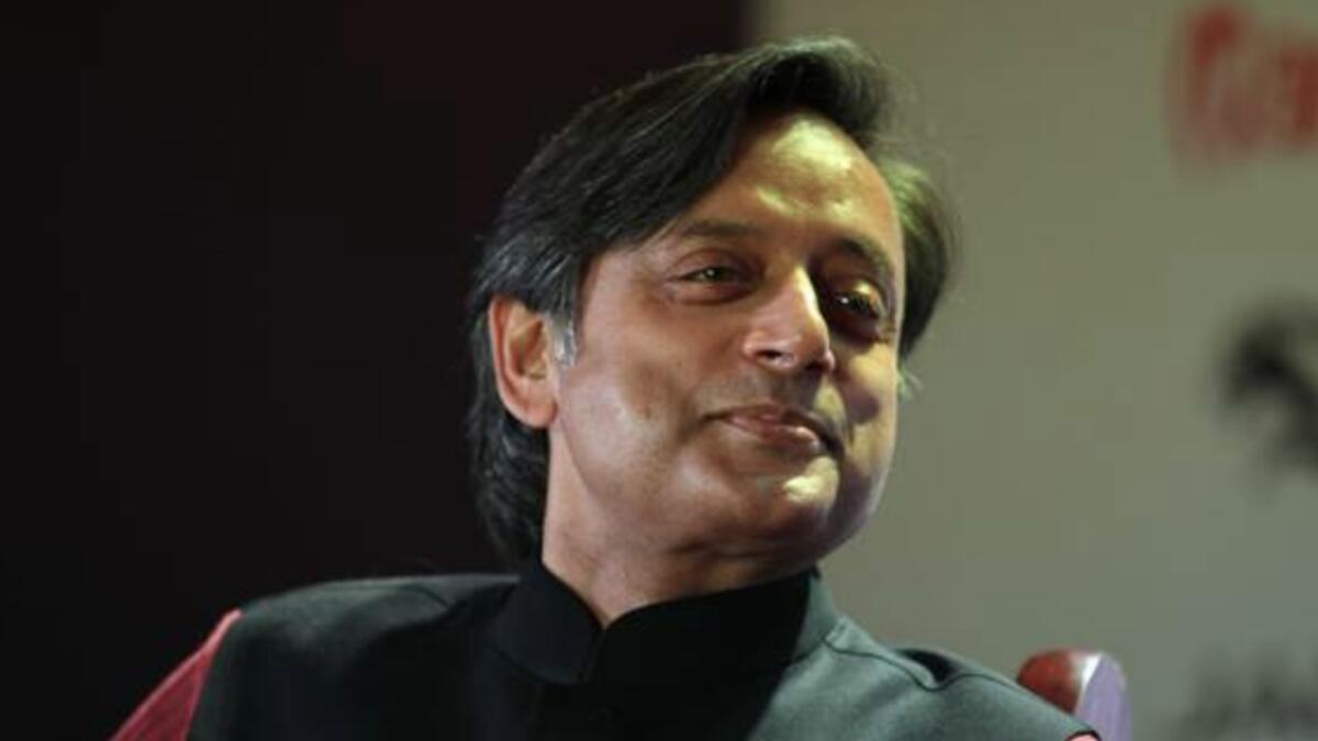Twitteratis rush to dictionaries to make sense of Tharoors tweets
