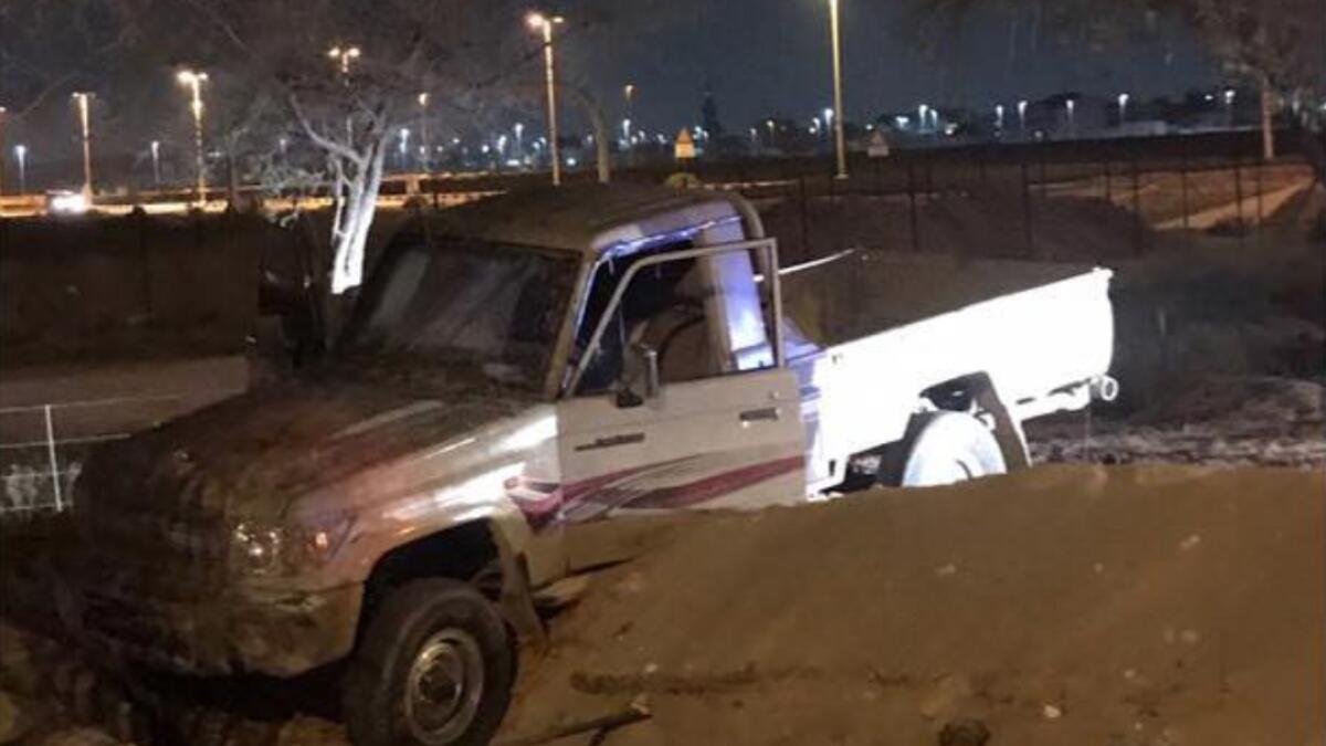 UAE driver performs stunts, crashes car into ditch