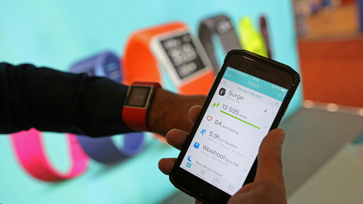 96% bankers agree wearables set to change banking