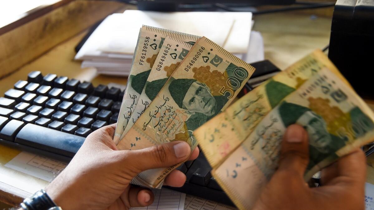 Pakistani rupee hits fresh all-time low against US dollar