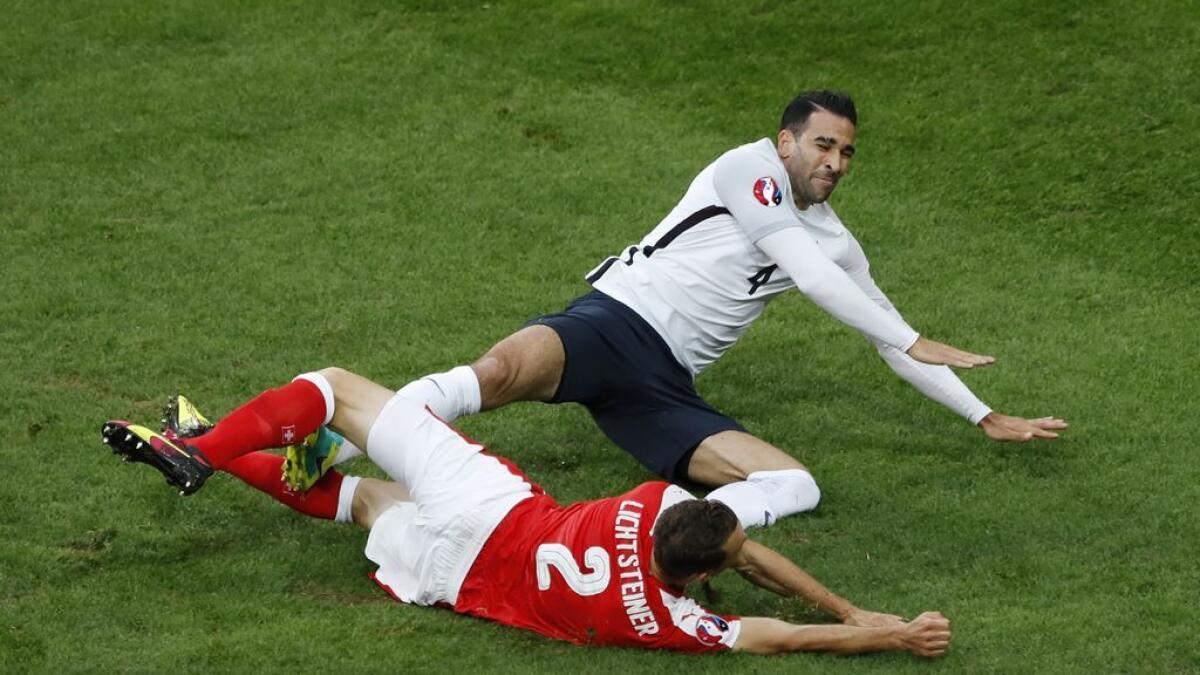 Draw helps Switzerland reach knockout stage
