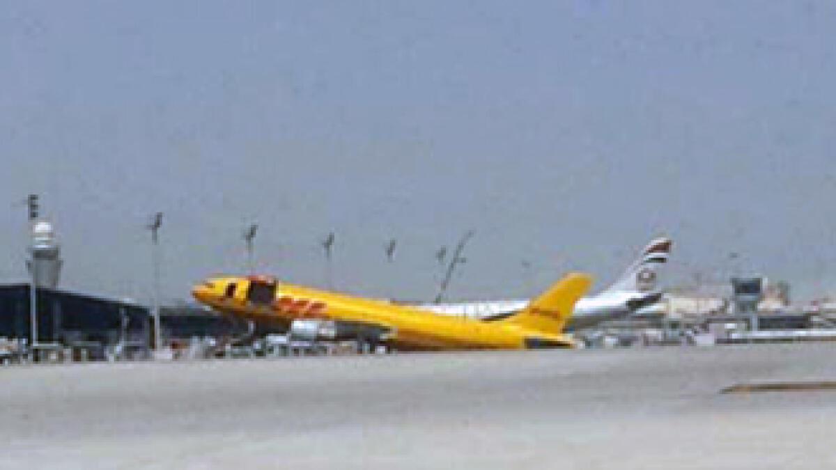 DHL cargo plane suffers nose up in Abu Dhabi, probe on