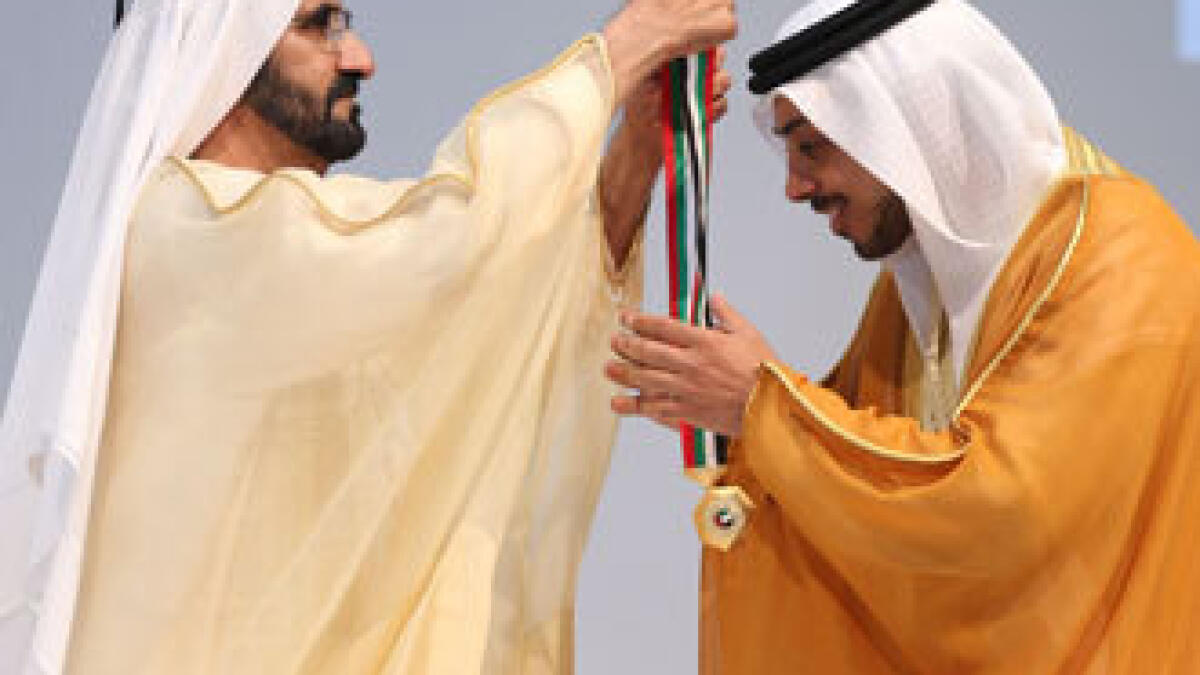 Shaikh Mohammed honours 43 Emirati pioneers