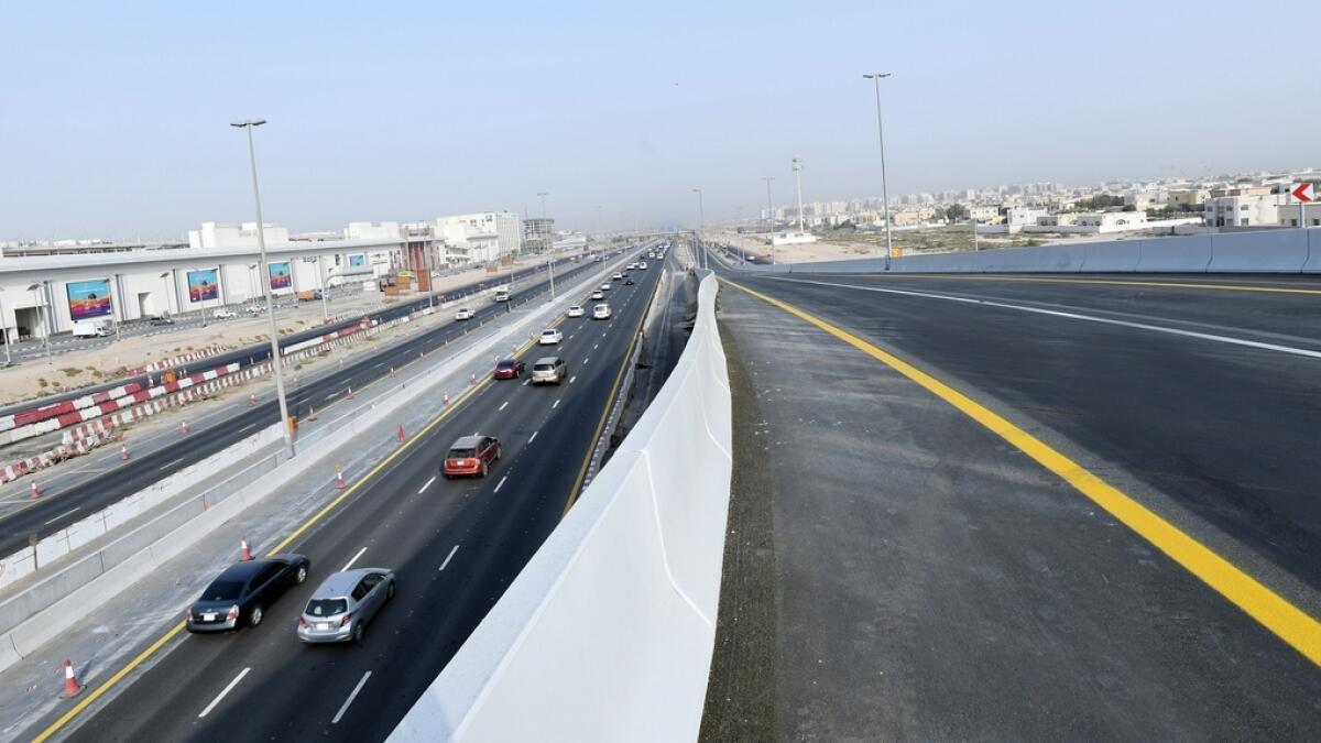 Traffic jams in Dubai area to ease up in a week