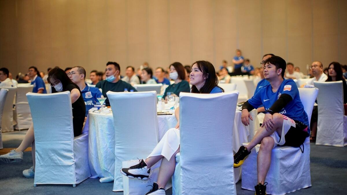 Fans of Shanghai Shenhua had gathered in a hotel to support their team