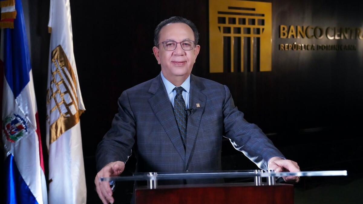 Héctor Valdez Albizu, Central Bank Governor