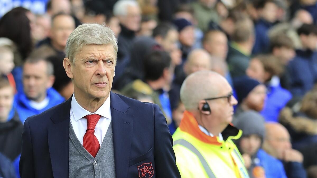 Wenger vows to stick with Arsenal