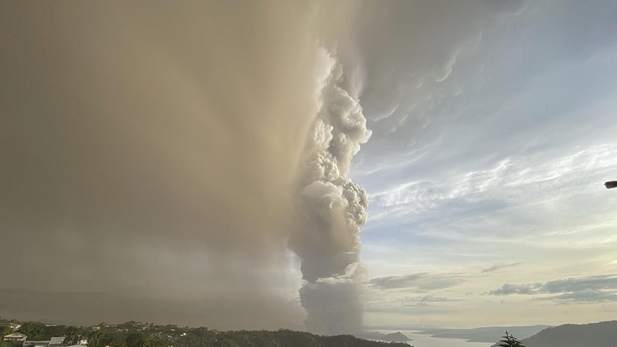 In the last 24 hours, the volcano has generated 500-metre-high lava fountains and 2-km smoke plumes, Efe news quoted the Philippines' volcanology institute, PHILVOCS as saying.