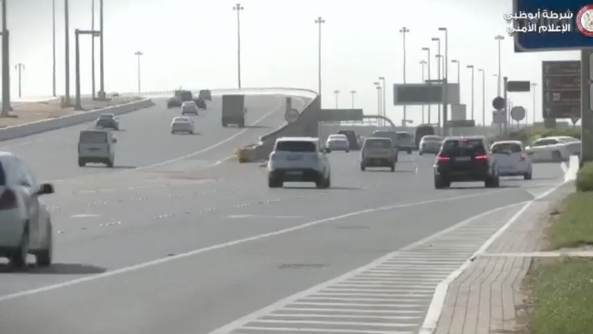 UAE roads,  Abu Dhabi Police, social media platforms 