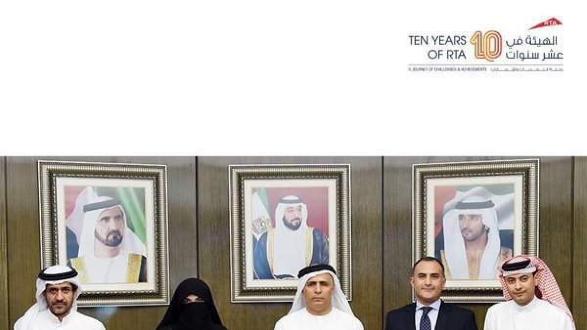 RTA Dubai honours two employees for innovative ideas