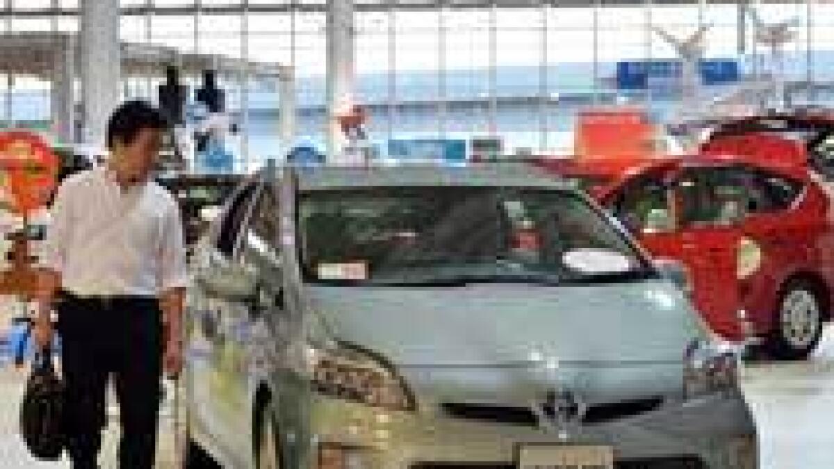 Toyota recalls 1.9 million Prius cars worldwide