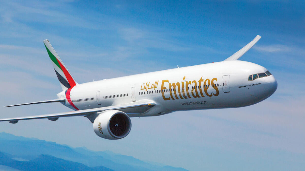 Dubais Emirates airline to move base from DXB to Al Maktoum International
