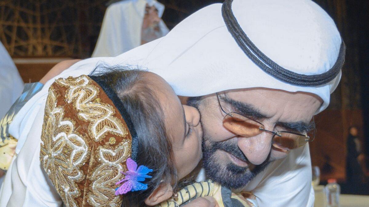 Video: Dubai Rulers heart-touching moment with 9-year-old girl goes viral