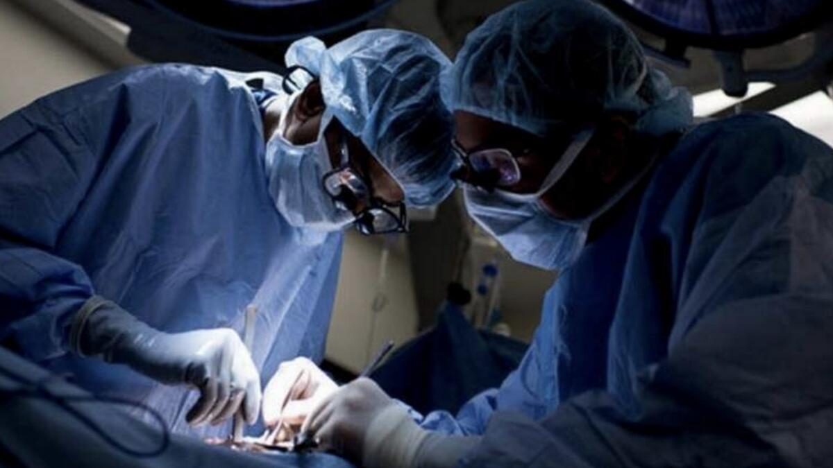 Doctors in India remove 33.5kg tumour from womans body