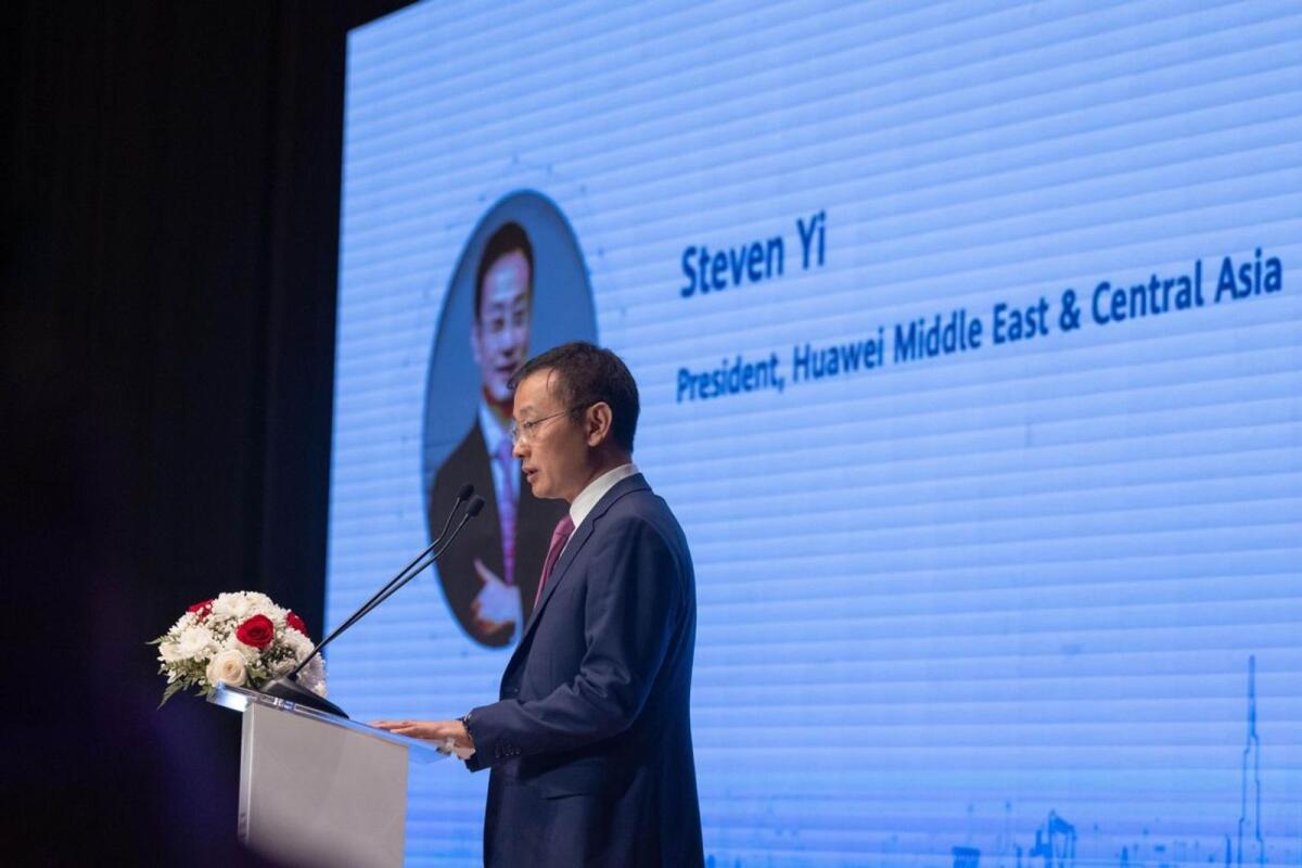 Steven Yi, President of Huawei Middle East &amp; Central Asia, congratulated all the winners.