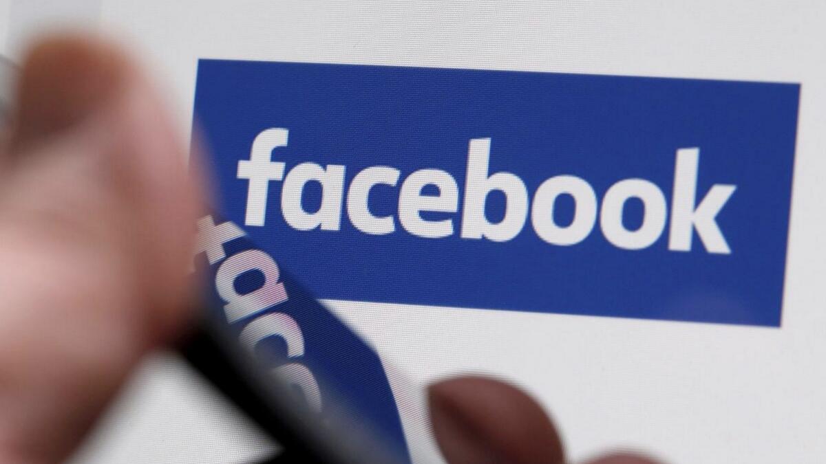 Facebook blocks more accounts for malicious activities