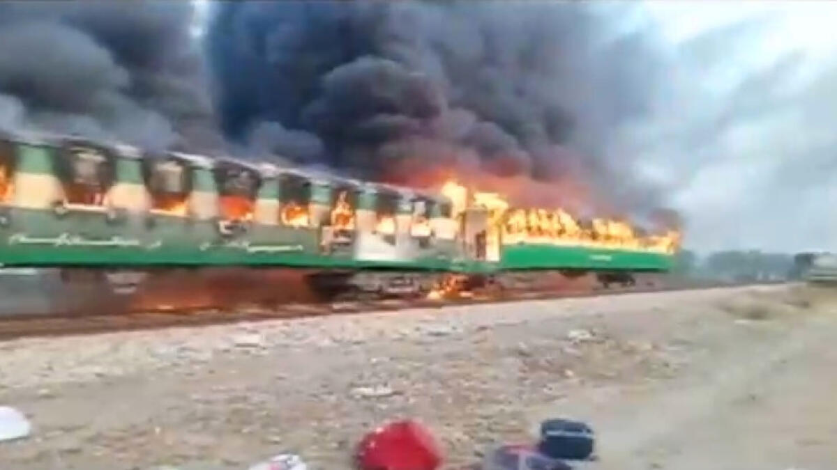 Pakistan, train, fire,Punjab, Pakistan train fire