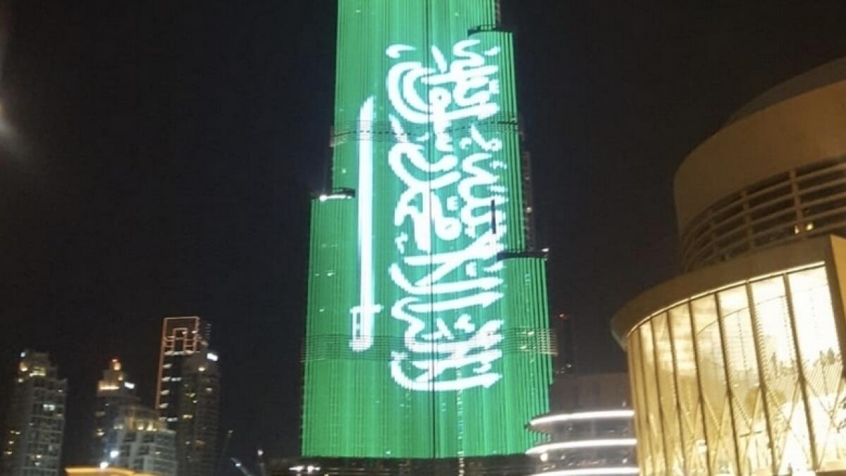 saudi flag, burj khalifa, dubai, light up, light show, saudi national day