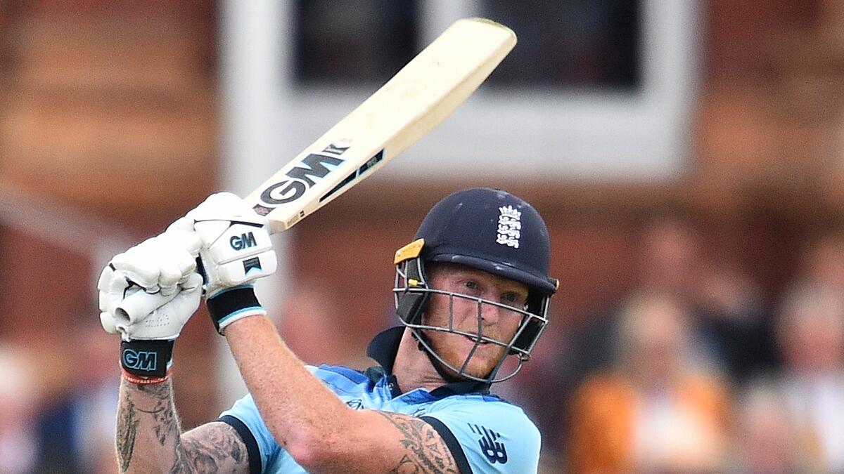 Strauss urges Stokes to stay grounded