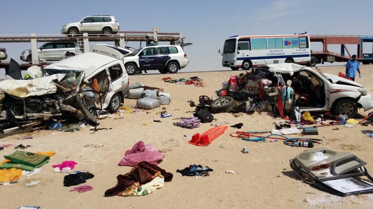 Eight Arabs die in horrific Oman road collision