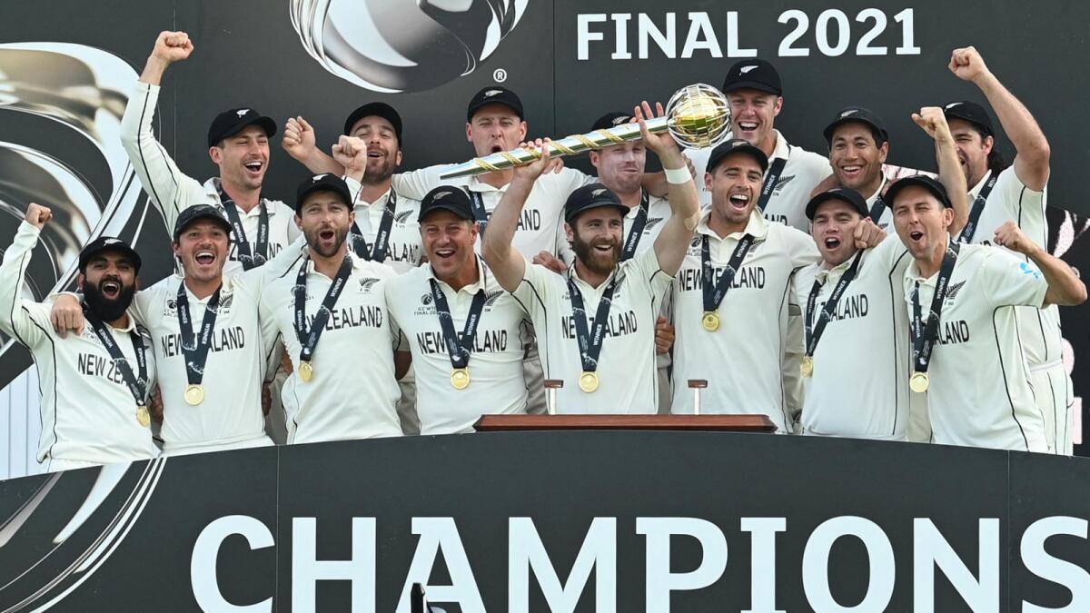 New Zealand players celebrate at the presentation ceremony. (ICC Twitter)