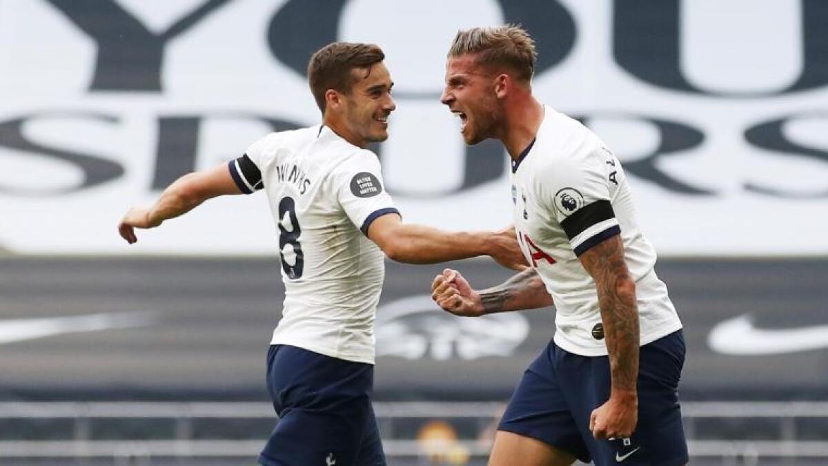 Tottenham Hotspur's Toby Alderweireld celebrates scoring their second goal with Harry Winks. (Reuters)
