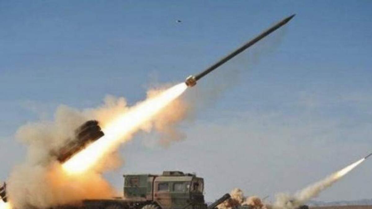 Houthis bomb Al Manther, Yemen with ballistic missile