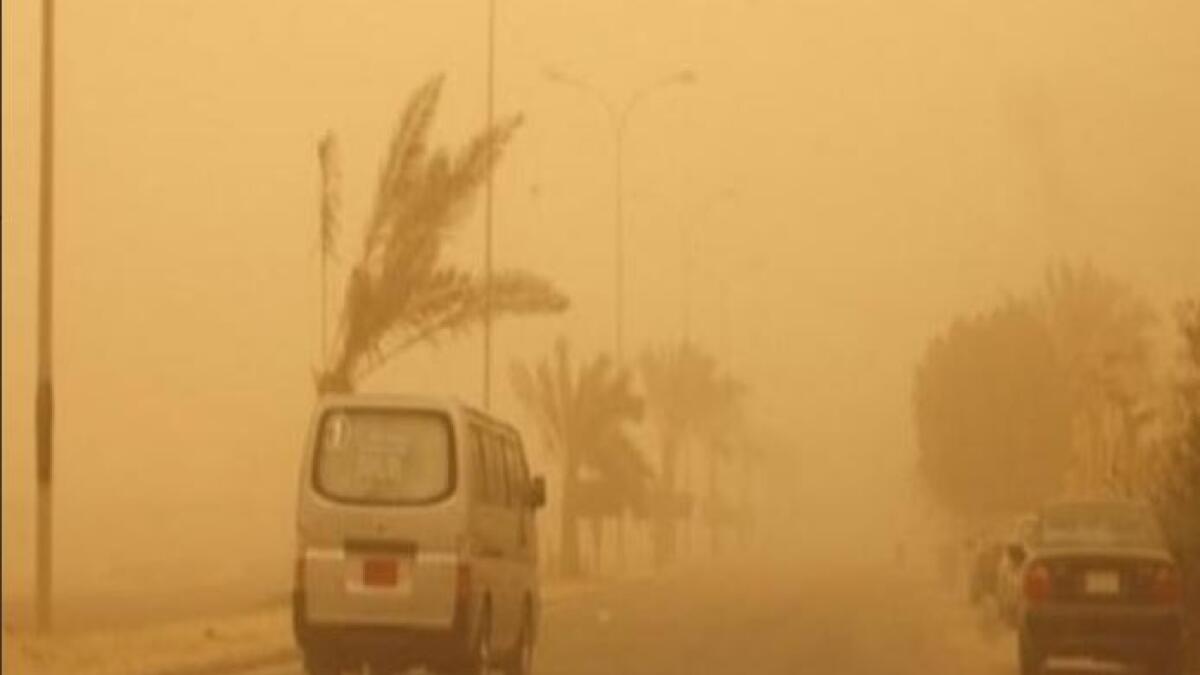  Saudi encounters sandstorms, UAE to experience the same