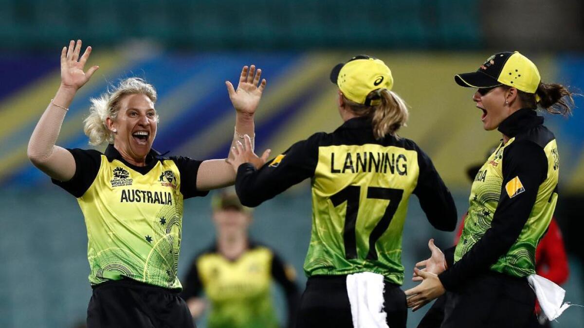 Australia secure the three-match T20 series against New Zealand