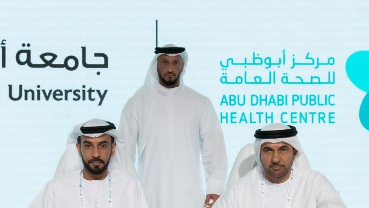 Dr. Ali Saeed Bin Harmal Al Dhaheri, Chairman of the Board of Abu Dhabi University and Matar Saeed Rashed Al Nuaimi, Director General of ADPHC.