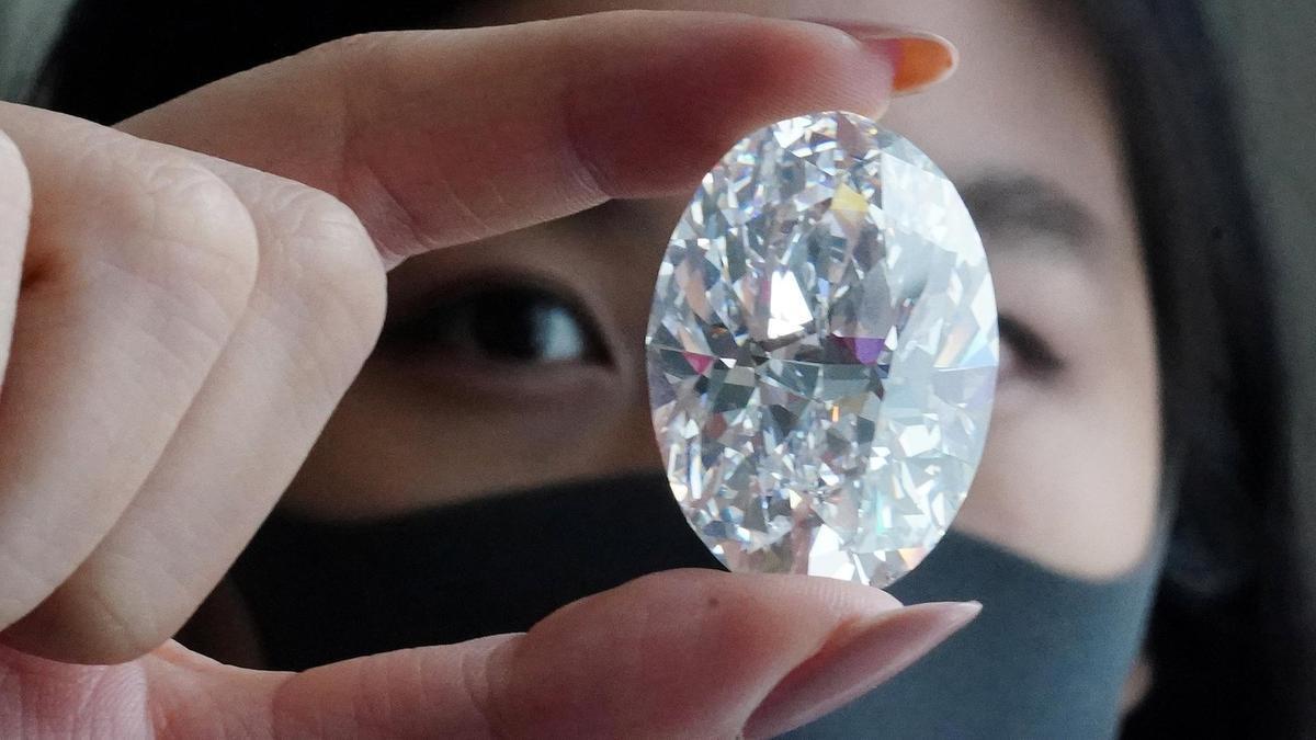 Sotheby's says that the diamond, a flawless white sparkler, was the second-largest oval diamond of its kind to be offered at auction.