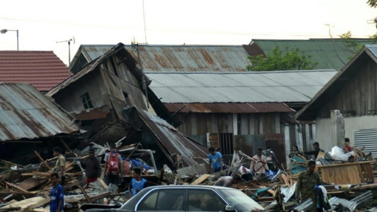 At least 832 dead in Indonesia quake-tsunami disaster