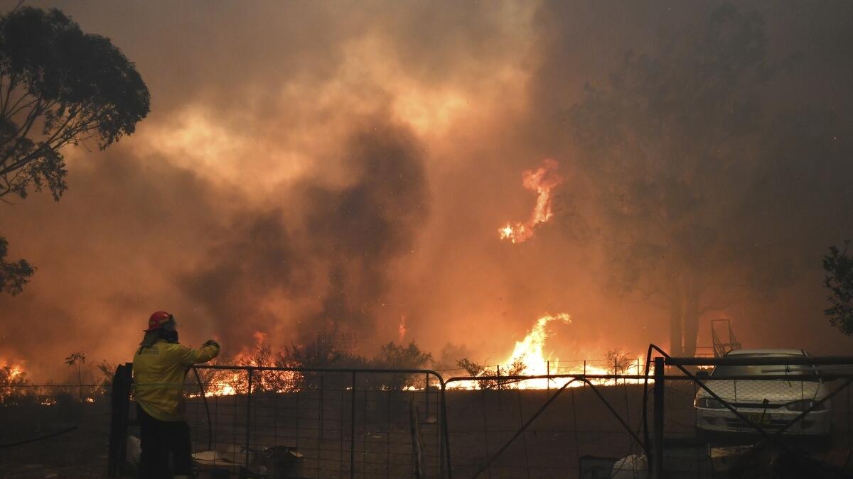 australia bushfire, sydney blaze, travel warning