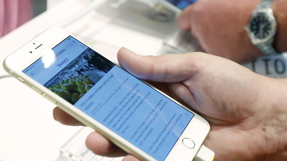 Hackers raid 225,000 Apple accounts via jail-broken iPhones