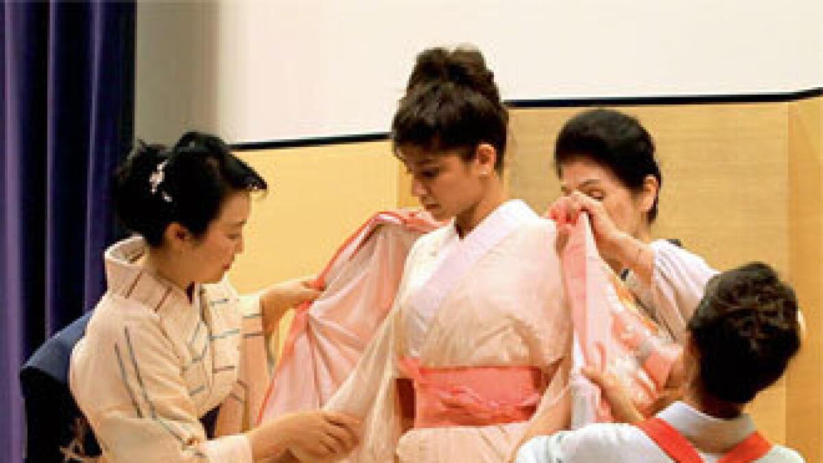 Reviving the kimono culture