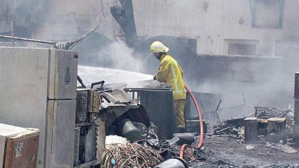 Warehouse roof collapses after explosion, 4 injured
