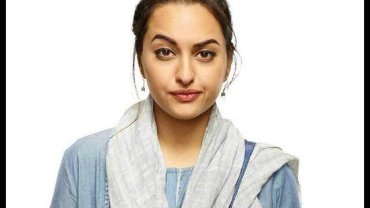 Noor movie review: Sonakshi shines but...
