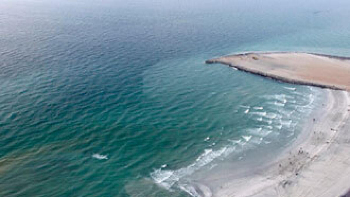 Desalination in Kalba  stopped after red tide