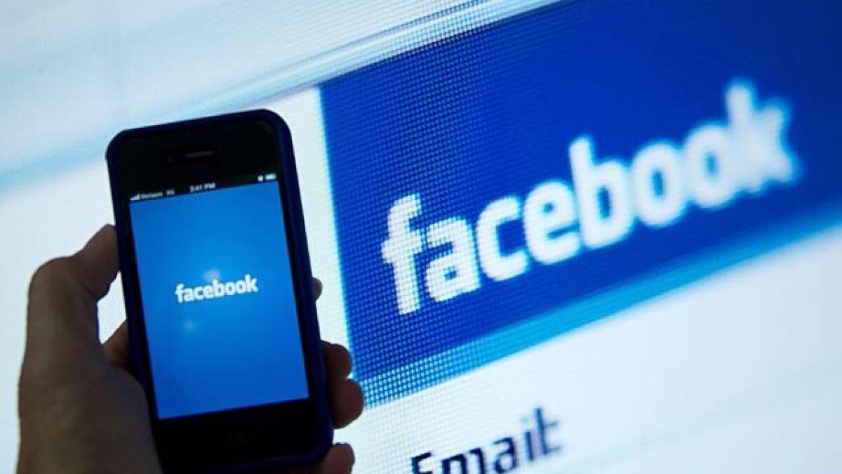 Facebook updates feature for suicide prevention