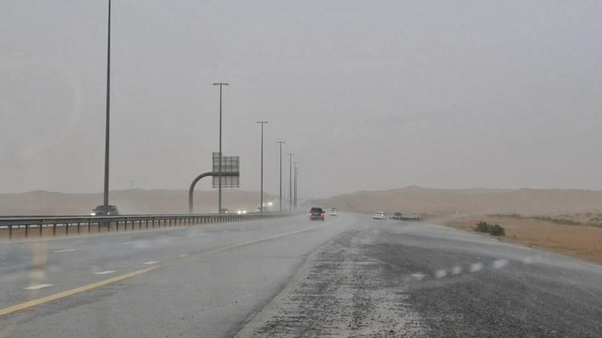 The downpour triggered floods in some valleys in the eastern and central region of Sharjah, while the dust caused poor visibility on roads. (Photos by M. Sajjad/ Khaleej Times)
