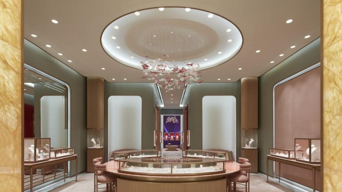 Swiss jeweller opens new store at Dubai Mall