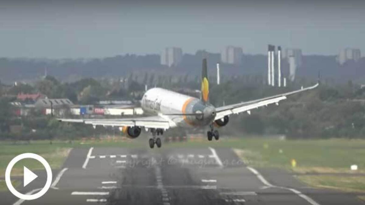 Turbulence wont let this plane land; Watch hair-raising video