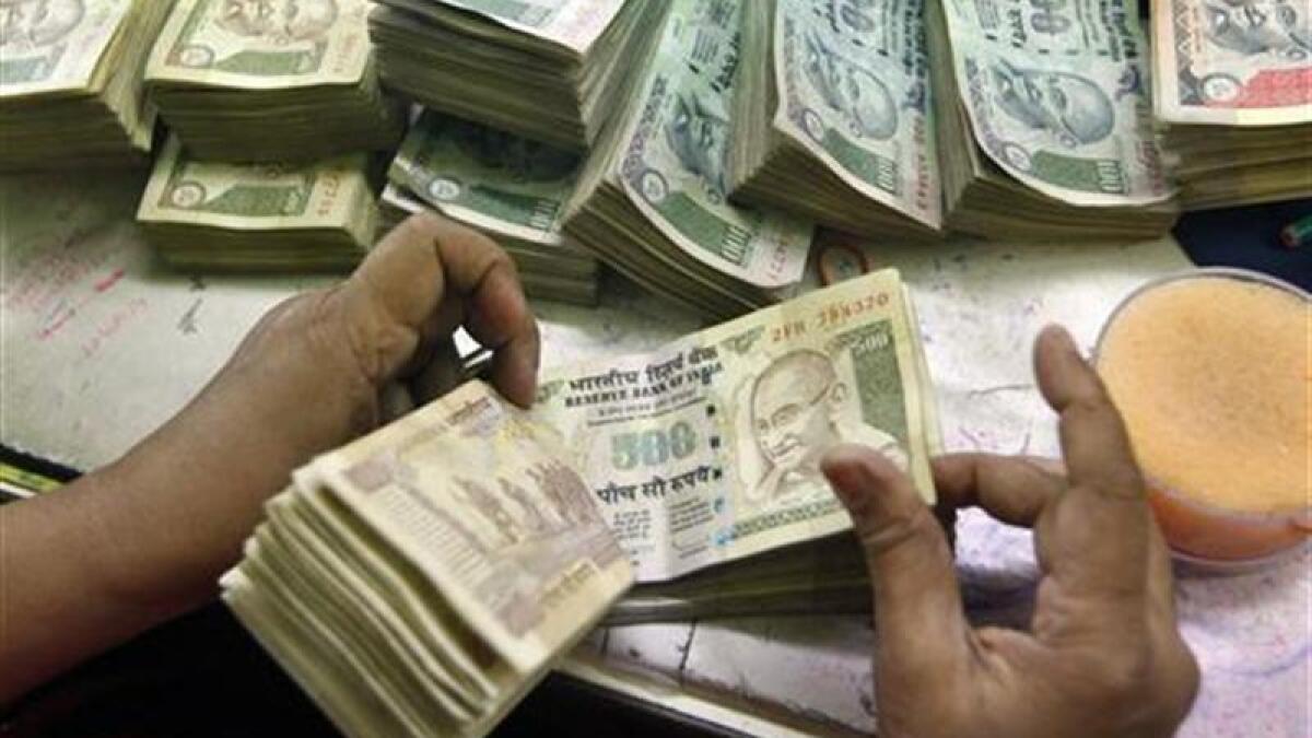 NRIs in UAE may have Rs 2.8 billion cash in hand