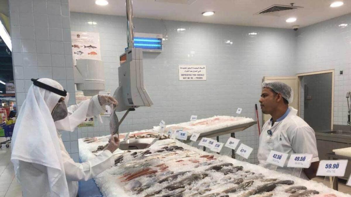 Shops selling fresh fish in the shopping centers are also inspected. - Supplied photo
