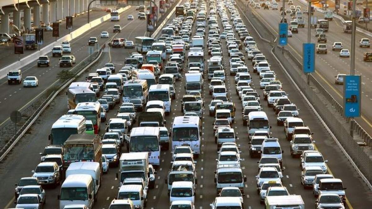 Residents alert: Heavy fine for breaking speed limit rule in UAE