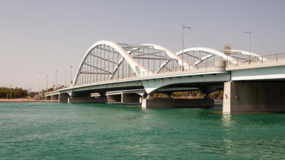  Al Maqta Bridge in Abu Dhabi to be partially closed until October 7